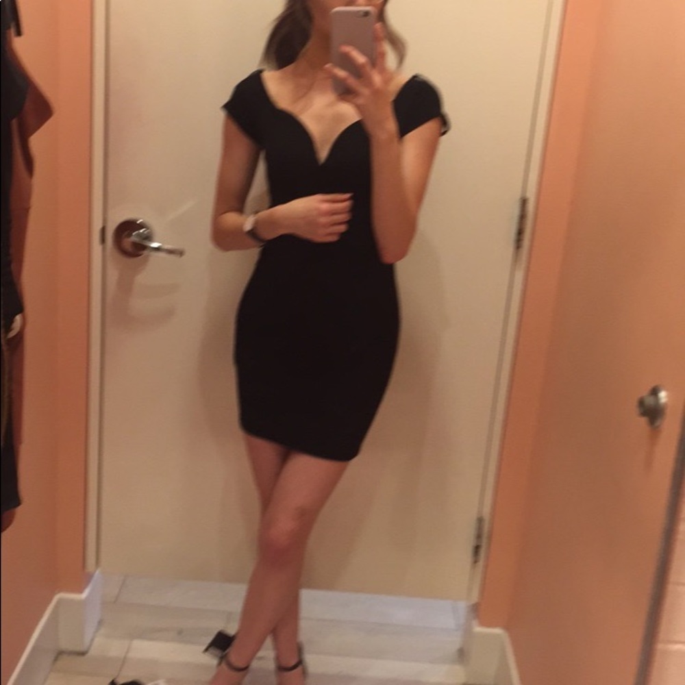 (2/$20) Sweetheart Neck Mini Bodycon Dress